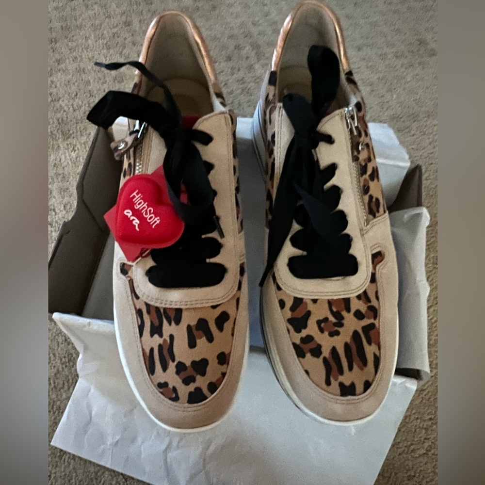 Ara Saige Platform Sneakers US size 11